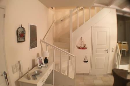 Villa Costa Hydra Plepi ภายนอก รูปภาพ