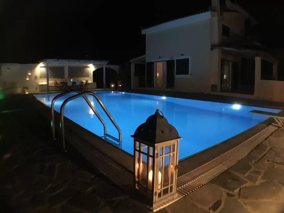 Villa Costa Hydra Plepi ภายนอก รูปภาพ